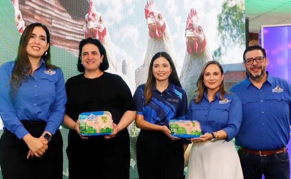 Pollo Norteño presenta su nueva línea 100% natural de pollo de libre pastoreo