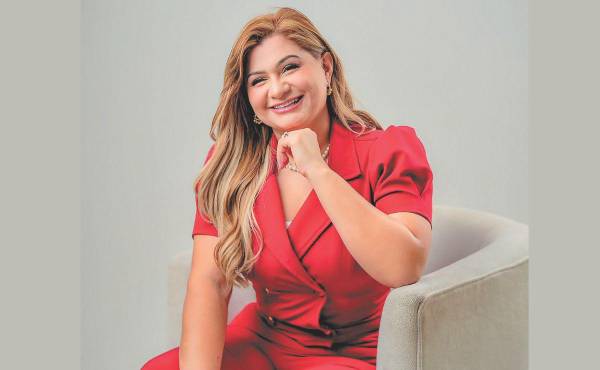 Emma Mejía Valladares, Directora Corporativa de Mercadeo de UTH.