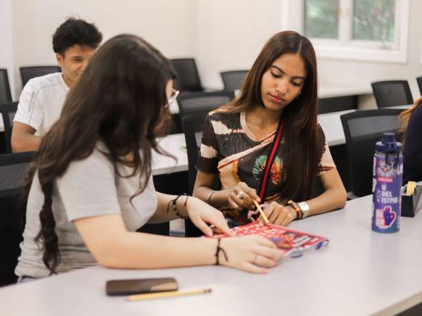 Panamá con la primera Universidad acreditada en Centroamérica por la Internacional EQUAA