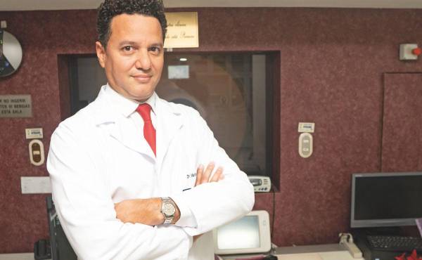 Dr. Mario René Tevez, Director Médico de la Clínica de Radiología Brito Mejía Peña.