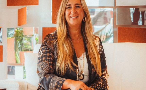 Gisel Espinosa, Vicepresidenta de Recursos Humanos de Adium.