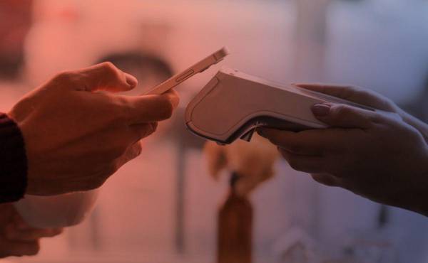 Serfinsa y Visa sellan alianza estratégica para acelerar la transformación digital del sistema financiero centroamericano