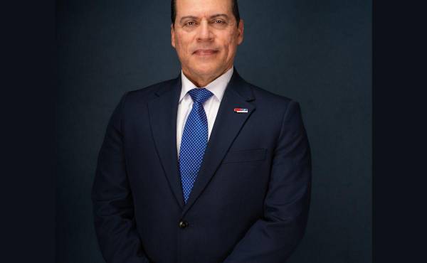 Julio César Trejos, Gerente General del Banco de Costa Rica.