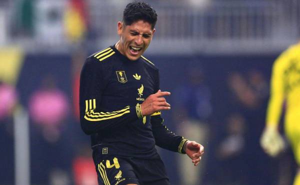 Edson Álvarez anotó el gol que le dio la victoria al equipo mexicano. Foto: EFE
