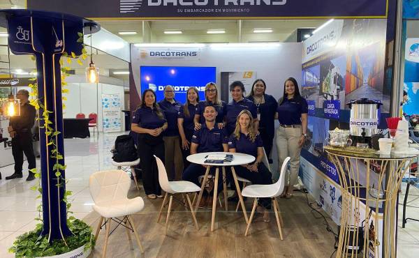 Equipo de Dacotrans Honduras en ExpoLogística 2025.