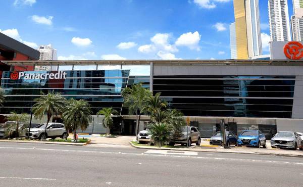 Panacredit avanza con crecimiento responsable, tecnología y visión regional