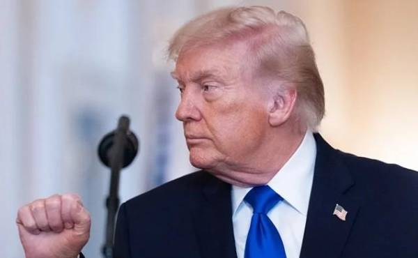 <i>Si no llegamos a un acuerdo, las utilizaremos, y las utilizaremos con gran eficacia, amenazó el presidente Trump. Foto de EFE</i>