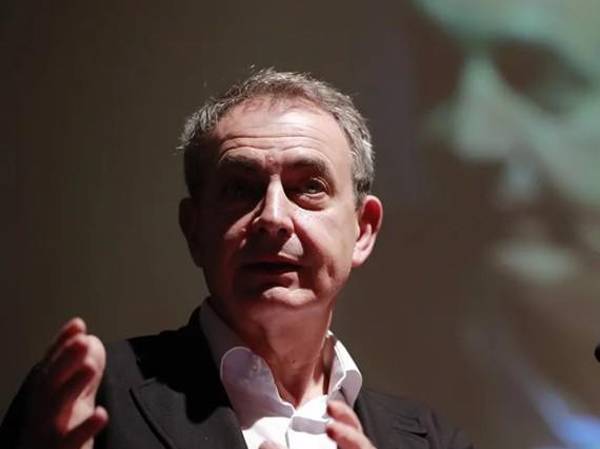 La imputación histórica del expresidente del Gobierno José Luis Rodríguez Zapatero ha dejado abiertas muchas incógnitas sobre su presunto papel en el «vértice» de una trama de tráfico de influencias, para la que las próximas semanas serán determinantes. (Foto: EFE)