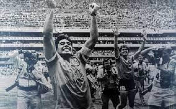 Estrenan documental inédito sobre la vida de Maradona en EEUU