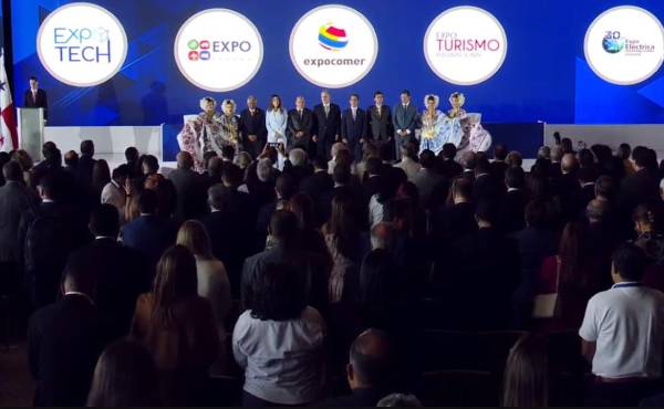 <i>FOTO QUE MUESTRA LA INAUGURACIÓN DE EXPOCOMER Y OTRAS FERIAS QUE SE REALIZAN EN PANAMÁ. Tomada de captura de video</i>