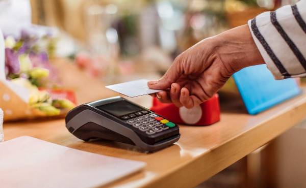 <i>Los sistemas tradicionales pueden tener dificultades manejando los volúmenes y la complejidad de los datos actuales, lo que resulta en declinaciones erróneas, mayores costos y limitación de la innovación. Foto de iStock</i>