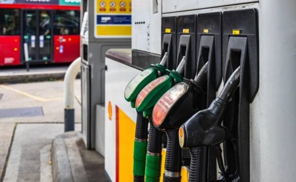 <i>Aunque los precios más altos de la gasolina se registran en la costa oeste del país, el mayor incremento semanal se ha observado en estados como Texas, Oklahoma, Luisiana, Ohio y Florida. FOTO SHUTTERSTOCK</i>