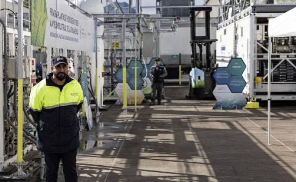 Chile inaugura su primera planta de producción de hidrógeno verde