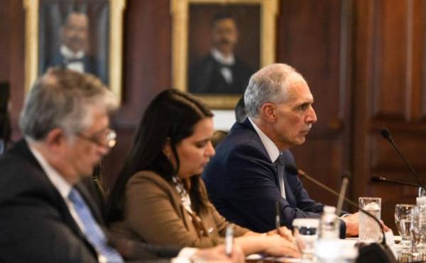 Presidencia de Honduras impulsa alianza para atraer inversión y generar unos 100.000 empleos