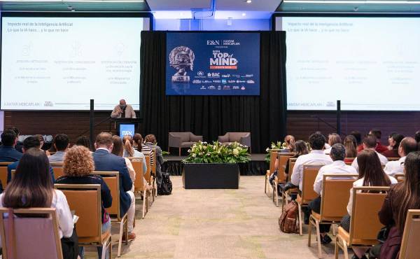 Este 16 de abril, el Centro de Convenciones en San José, Costa Rica, fue el espacio ideal para albergar el cierre de esta exitosa gira. FOTO MANU MAREINA / E&amp;N