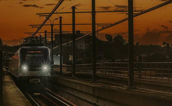 <i>Las autoridades calificaron al avance como un “hito” de ingeniería. FOTO GOBIERNO DE PANAMÁ.</i>