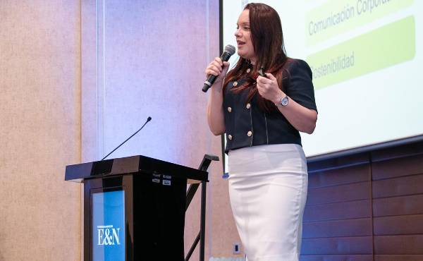 Silvia Chaves, Directora de Experiencia de Marca y Relaciones Corporativas de Banco Nacional. FOTO MANU MAREINA