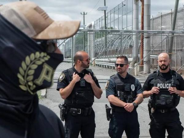 <b>Camp East Montana, el mayor centro de detención para migrantes del país. (Foto: EFE)</b>