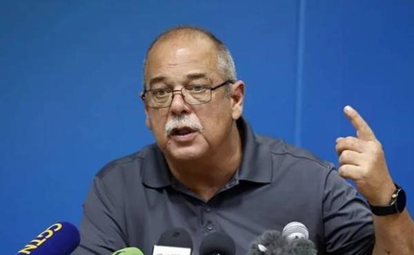 El ministro de Energía y Minas de Cuba, Vicente de La O Levy, está incluido en la lista de funcionario a los que EE.UU. bloqueó sus cuentas bancarias. (Foto: EFE/ Ernesto Mastrascusa)