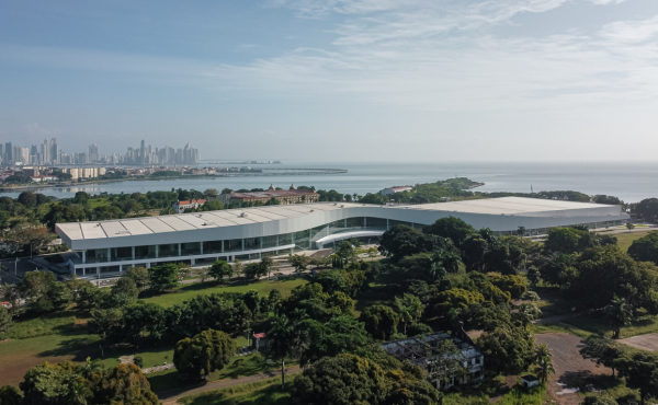 <i>El Panama Convention Center se posiciona como la infraestructura de eventos más grande de Panamá y del istmo centroamericano, gracias a sus 15.400 metros cuadrados de exhibición, un salón de banquetes de 4.000 metros cuadrados y 16 salas de reuniones. Foto de cortesía</i>
