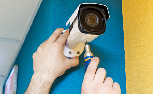 <i>La elección del proveedor es clave para garantizar que los sistemas instalados, el monitoreo y los protocolos realmente respondan a las necesidades de seguridad del negocio. Foto de cortesía</i>