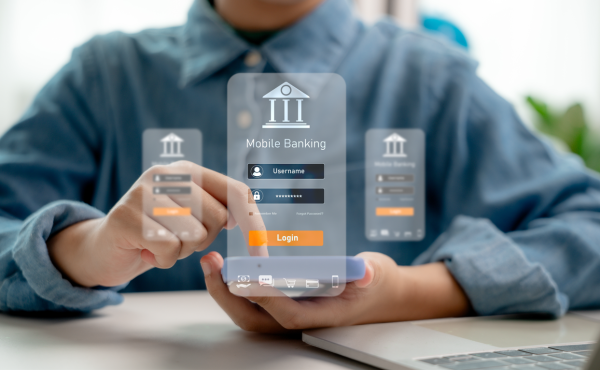 <i>Las instituciones bancarias registraron una utilidad acumulada de US$282.4 millones, un incremento interanual de 23 %. Foto de iStock</i>