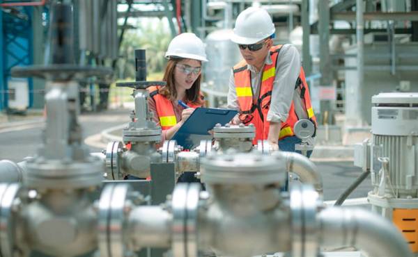 <i>Los adolescentes (13,7 %) y los afroamericanos (7,1 %) se mantienen como los más afectados por el desempleo, junto a los hispanos (4,8 %), los asiáticos (3,7 %) y las mujeres adultas (4,0 %). Foto de iStock</i>