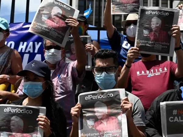 La llegada del nuevo fiscal en Guatemala cierra una etapa de persecución y juicios contra decenas de exfiscales, jueces antimafia, periodistas e indígenas, muchos de ellos ahora exiliados. (Foto: DW)