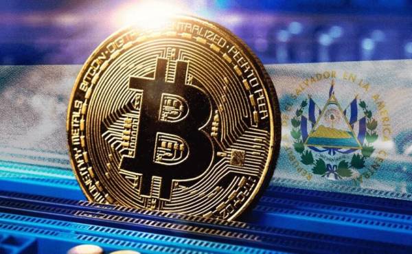 <i>El Salvador elevó sus reservas de bitcoin a 7.585,37 monedas, valoradas en más de US$515 millones. Foto de iStock</i>