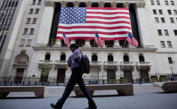Bancos de EEUU muestran buena salud, pero se cuidan de eventuales turbulencias