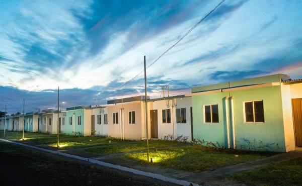 <i>Con este incremento, se contribuirá a la reducción del déficit habitacional cuantitativo del país, mediante el otorgamiento de subpréstamos para la adquisición de vivienda nueva o usada. Foto de cortesía</i>