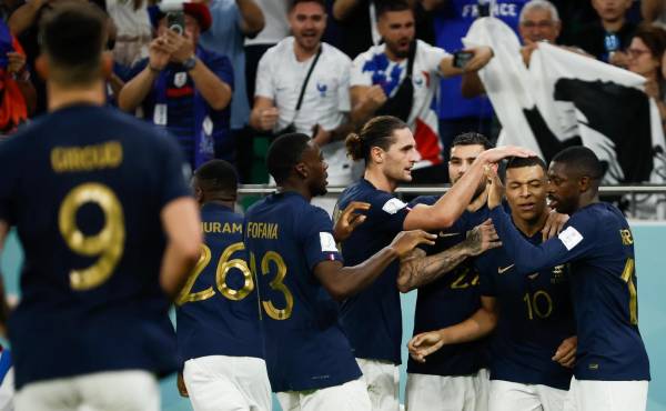 Mbappé acaba con la resistencia polaca y lleva a Francia a cuartos en Qatar-2022