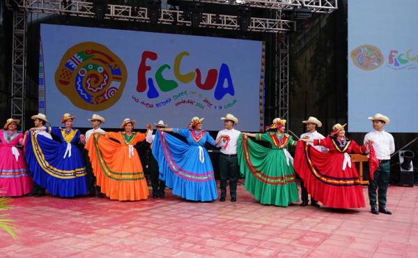 <i>La Universidad de San Carlos de Guatemala (USAC) será la encargada de organizar el festival, una designación anunciada durante la ceremonia de clausura del FICCUA 2026. Foto de cortesía</i>
