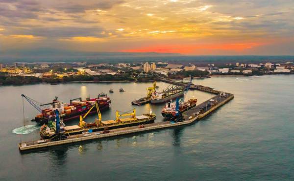 <i>El crecimiento de las exportaciones salvadoreñas durante los primeros cuatro meses de 2026 confirma una mayor dinamización del comercio exterior. Foto de cortesía</i>