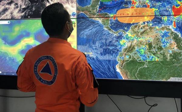 Panamá: Emiten aviso de prevención por desplazamiento de tres ondas tropicales
