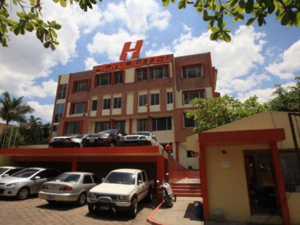 Autoridades buscan conformar un fideicomiso para la negociación accionaria de la empresa. (Foto: laprensa.hn).