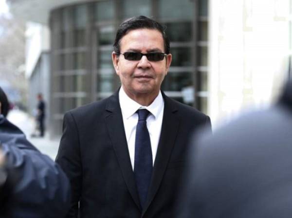 El expresidente hondureño se declaró culpable en la corte de Brooklyn de los delitos de conspiración por crimen organizado y fraude electrónico. También enfrenta tres cargos más.