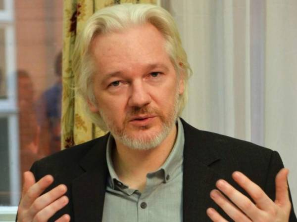 El australiano creó Wikileaks en 2006, y desde entonces la organización ha filtrado 500.000 documentos militares confidenciales. (Foto: Archivo)