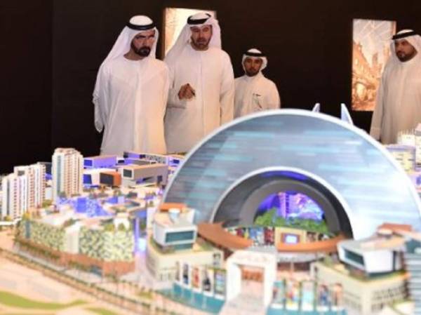 Maqueta del 'Mall of the World', presentado en Dubái el 5 de julio de 2014. (Foto: AFP)