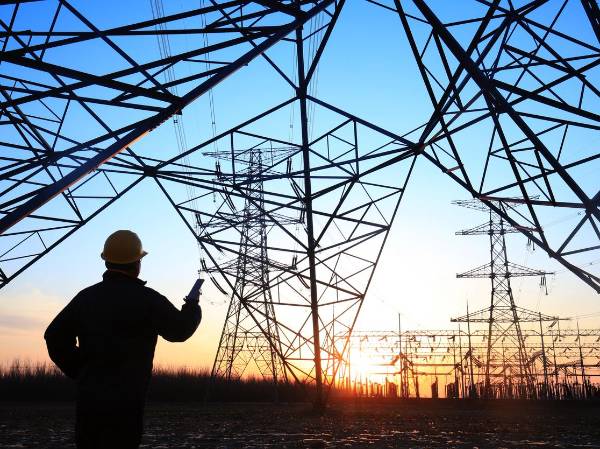 <i>El crecimiento económico requiere un sistema eléctrico capaz de responder a la demanda futura. Foto de iStock</i>