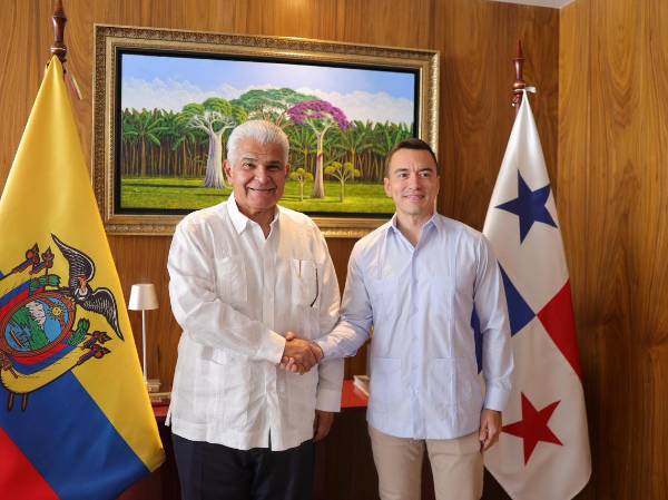 <i>Mulino y Noboa se reunieron para abordar una agenda bilateral enfocada en comercio, inversión, cooperación en seguridad, intercambio de información tributaria y lucha contra el crimen organizado transnacional, según informó la Presidencia ecuatoriana. Foto de cortesía</i>