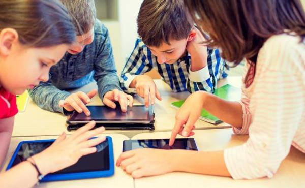 <i>La internet tardó quince años en alcanzar mil millones de usuarios, mientras que la IA lo ha conseguido en apenas dos. Foto de iStock</i>
