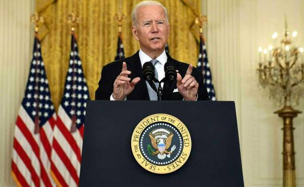 Biden llama a defender el derecho al aborto en las urnas en EEUU