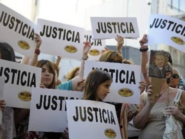 Un 70% de la ciudadanía no cree que Nisman se haya suicidado. (Foto: AFP)