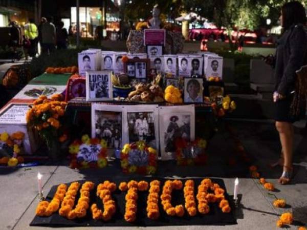Seis personas murieron en el ataque de Iguala el 26 de septiembre, tres de ellas estudiantes. (Foto: AFP)