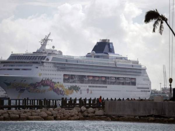 Norwegian Cruise Line ship Norwegian Sky is docked in Nassau, Bahamas, on September 12, 2019, in the aftermath of Hurricane Dorian. - Norwegian Cruise Line is stepping up its Hurricane Dorian relief effort for the Bahamas by doubling its original pledge of $1 million. The cruise line is now committing $2 million will be used for the residents of the Bahamas including the devastated Grand Bahama Island and Abaco Island in the north, the company announced in a statement September 10. (Photo by Andrew CABALLERO-REYNOLDS / AFP)