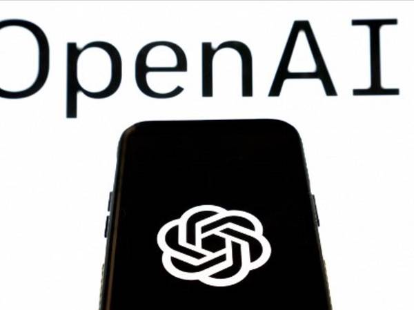 <i>La viuda estima que OpenAI debería implementar salvaguardas que impidan este tipo de siniestros, y criticó que priorizaron sacar lo antes posible su producto a pesar de ser defectuoso, al no poder evitar ataques similares. Foto de EFE</i>