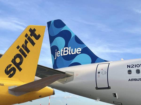JetBlue mejoró nuevamente la oferta para comprar Spirit Airlines