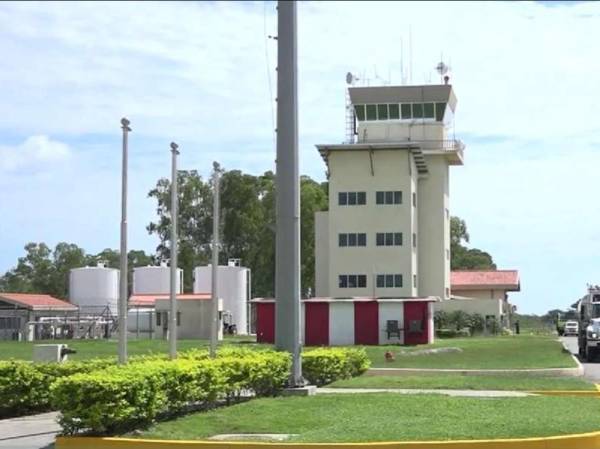 <i>IMAGEN DEL AEROPUERTO EN RÍO HATO. FOTO @TReporta</i>