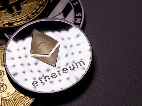 A la sombra del bitcoin, la criptomoneda ether también tiene su éxito